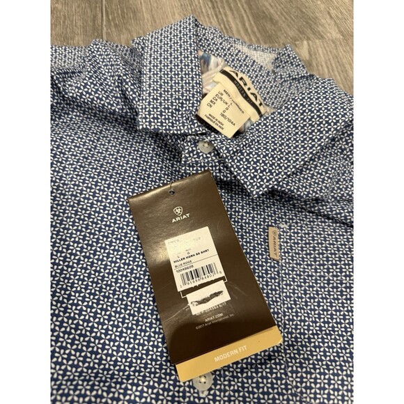 Ariat TRACE Fitted Navy White Short Sleeve Western Shirt Cowboy NWT $55 LARGE - Picture 5 of 8